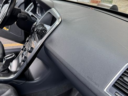 Used 2014 Volvo XC60 3.2 image 4