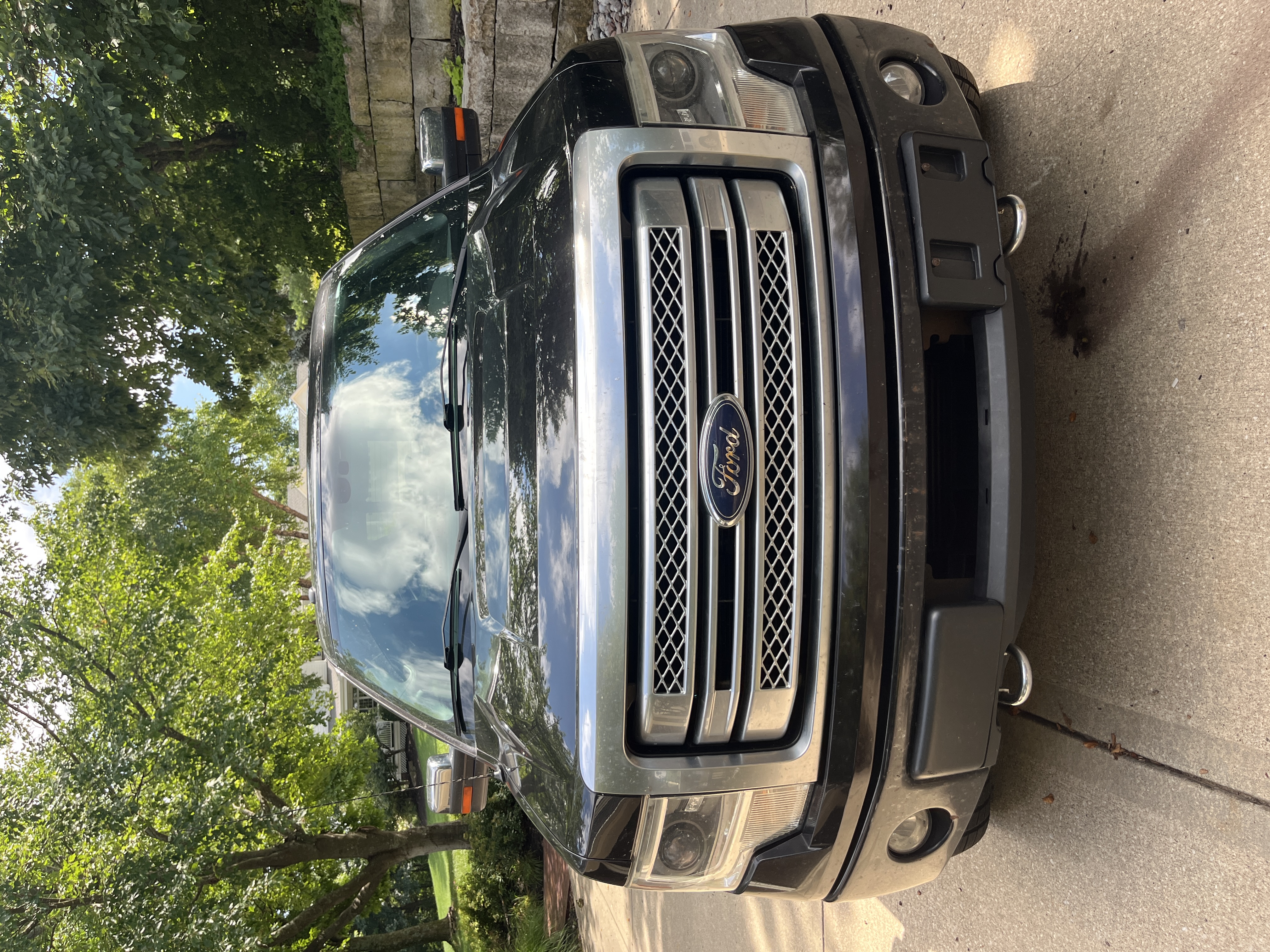 Used 2013 Ford F150 Platinum AWD/4WD image 2