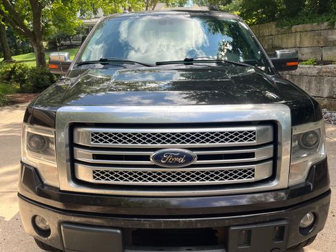 Used 2013 Ford F150 Platinum AWD/4WD image 2