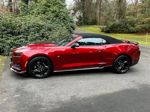 Used 2024 Chevrolet Camaro SS RWD image 5