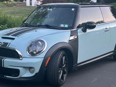 Used 2012 MINI Cooper S FWD image 1