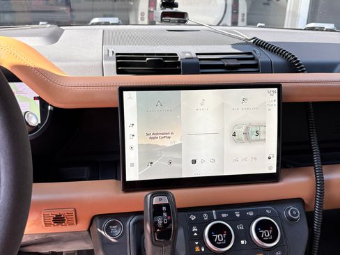 Used 2023 Land Rover Defender 110 Carpathian Edition image 7