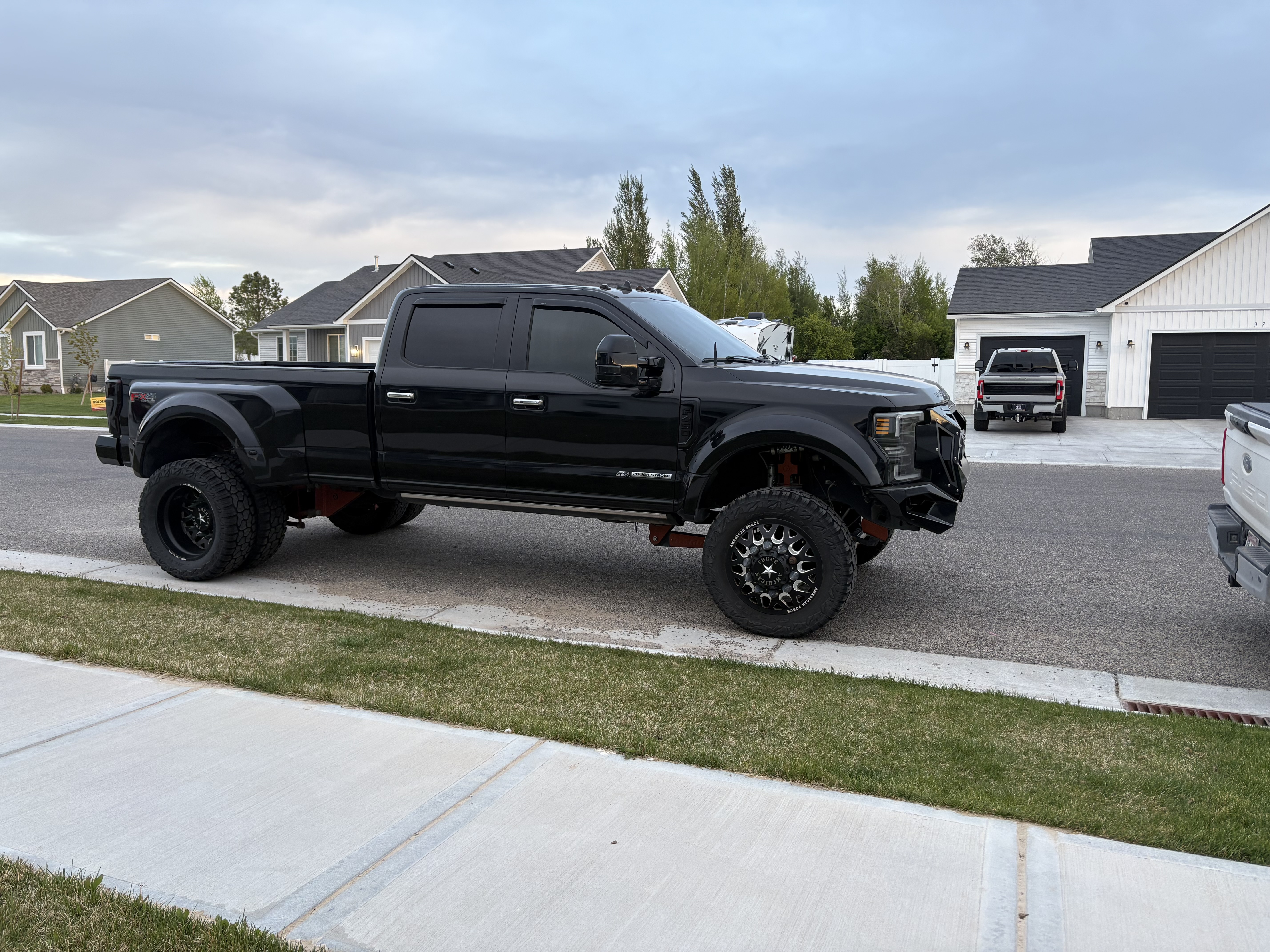Used 2019 Ford F450 King Ranch w/ King Ranch Ultimate Package AWD/4WD image 5