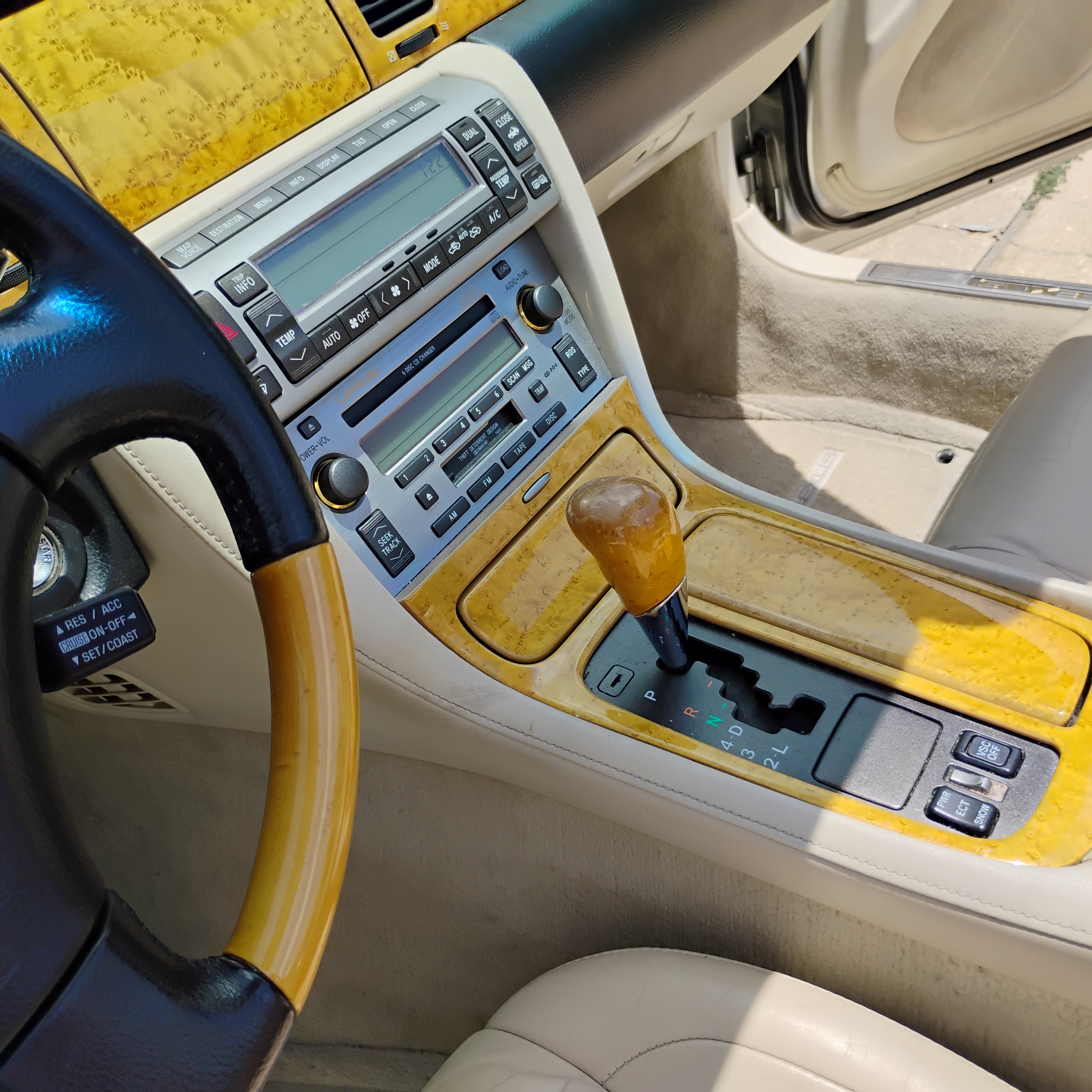 Used 2003 Lexus SC 430 Convertible RWD image 15