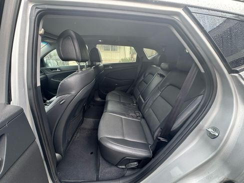 Used 2018 Hyundai Tucson Limited w/ Ultimate Package 02 image 12