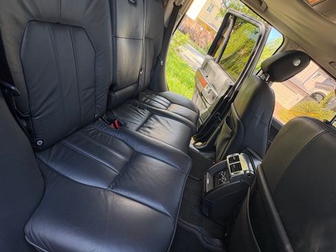 Used 2012 Land Rover Range Rover HSE AWD/4WD image 12