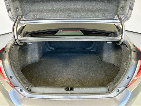 Used 2021 Honda Civic Sport image 12