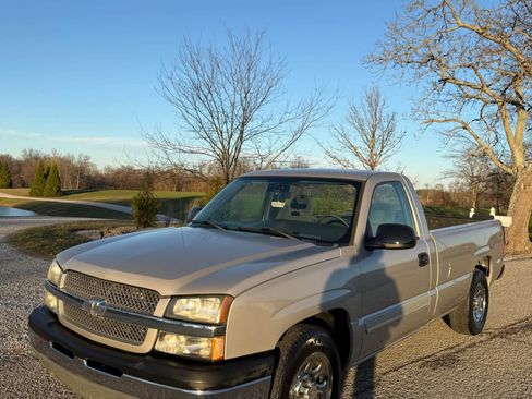 Used 2005 Chevrolet Silverado 1500 LS w/ Light Duty Power Package image 6