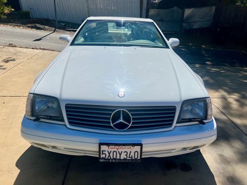 Used 1999 Mercedes-Benz SL 500 image 2
