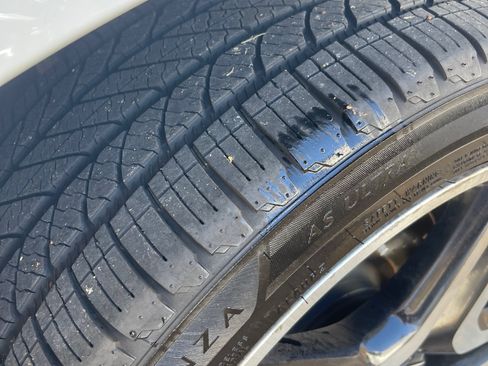 Used 2017 Mercedes-Benz GLS 550 4MATIC image 17