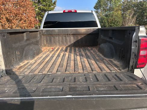 Used 2015 Chevrolet Silverado 2500 LT image 11