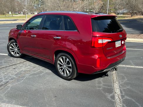 Used 2014 Kia Sorento SX w/ 3rd Row Package image 4
