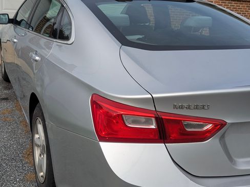 Used 2016 Chevrolet Malibu LS image 9