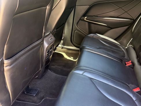 Used 2016 Lincoln MKC Reserve w/ Lincoln MKC Climate Package FWD image 12