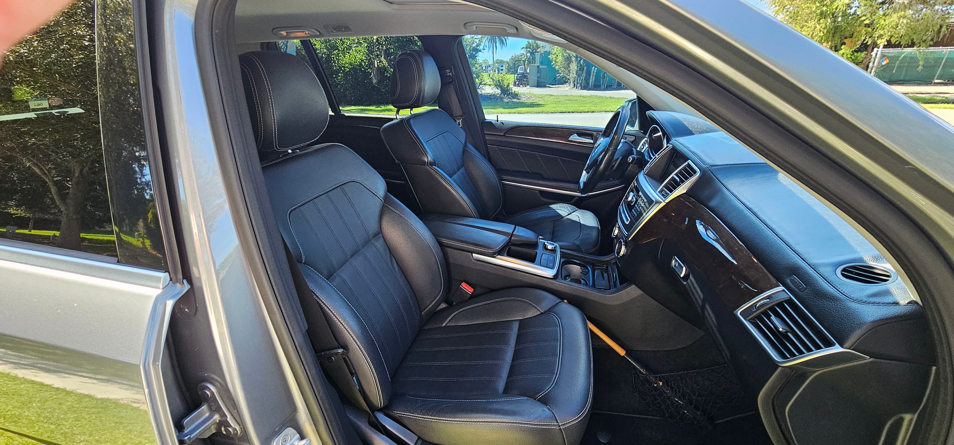 Used 2014 Mercedes-Benz GL 450 4MATIC image 10
