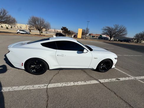 Used 2024 Ford Mustang GT image 4