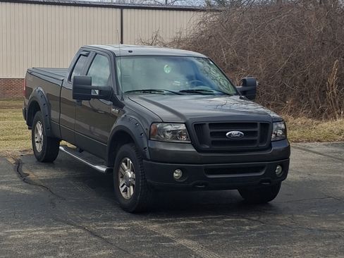 Used 2007 Ford F150 Lariat image 12
