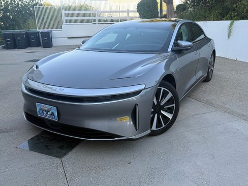 Used 2022 Lucid Air Grand Touring image 5