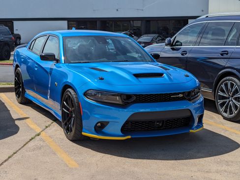 Used 2023 Dodge Charger Scat Pack w/ Plus Group image 6