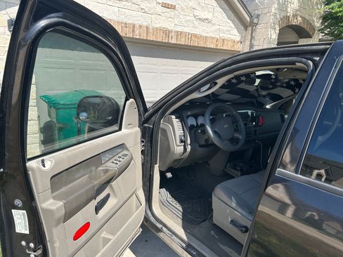 Used 2008 Dodge Ram 1500 Truck SLT RWD image 5
