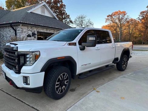 Used 2020 GMC Sierra 3500 AT4 w/ AT4 Premium Package image 2