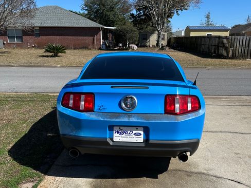 Used 2010 Ford Mustang Coupe 2D image 4