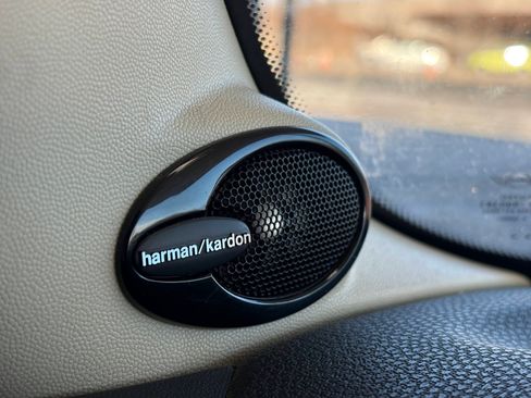 Used 2011 MINI Cooper Clubman image 19