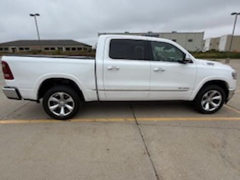 Used 2021 RAM 1500 Limited w/ Advanced Safety Group image 4