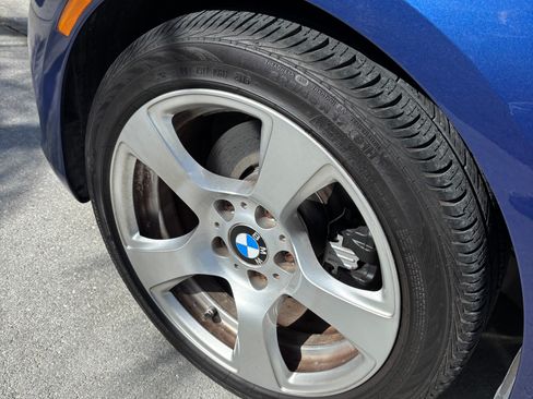 Used 2010 BMW 328i 328i Convertible 2D image 10