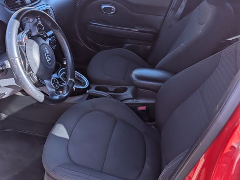 Used 2015 Kia Soul ! w/ Sun & Sound Package image 6