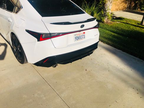 Used 2023 Lexus IS 350 F Sport image 4