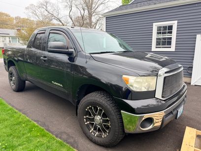 Used 2011 Toyota Tundra 4x4 Double Cab w/ Tow Pkg