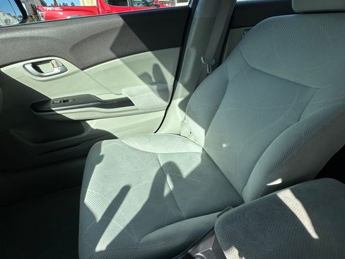 Used 2012 Honda Civic LX image 10