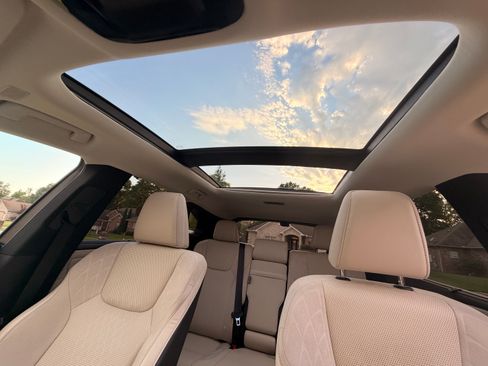 Used 2023 Lexus RX 350 FWD w/ Cold Area Package image 13