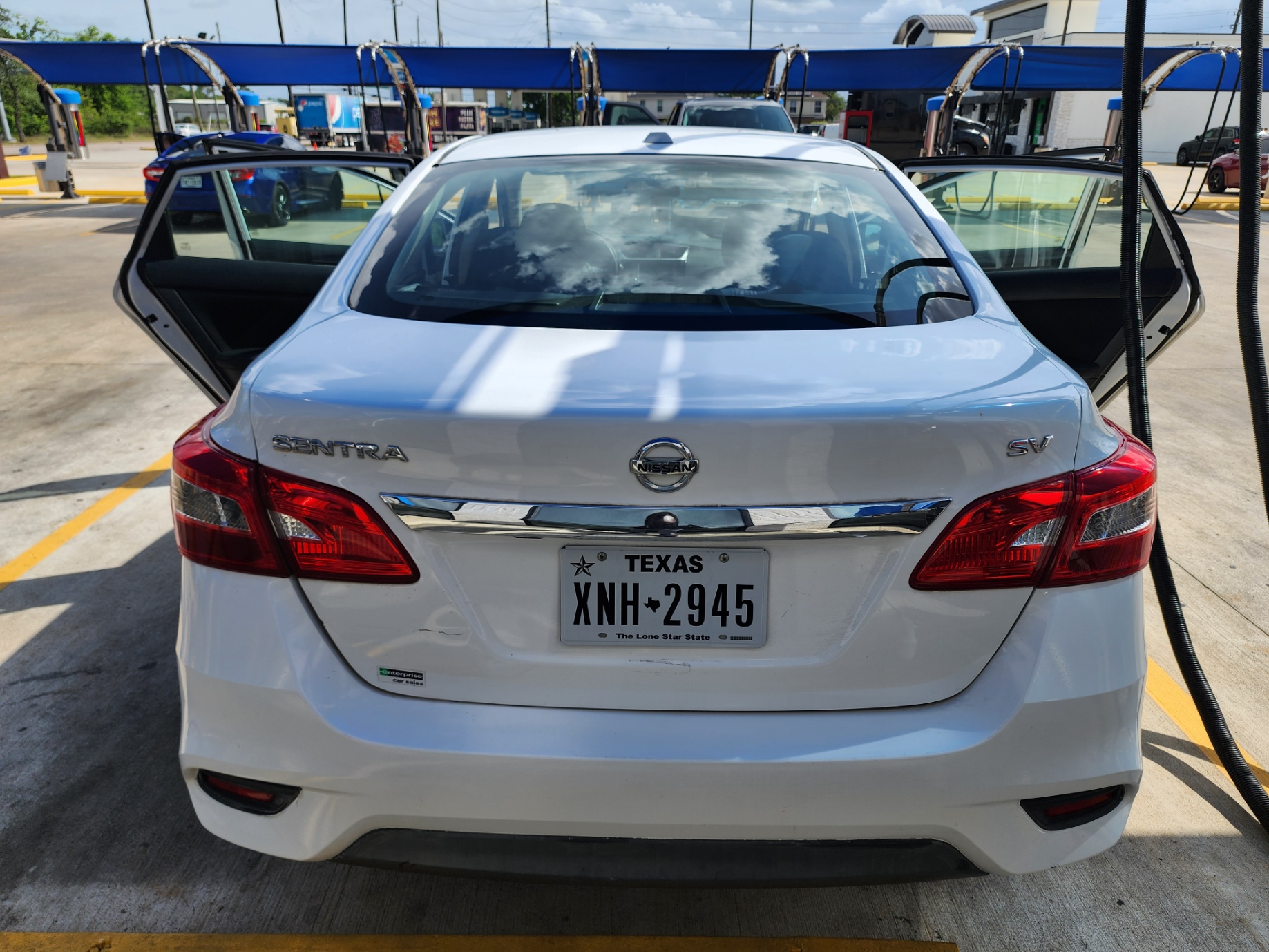 Used 2019 Nissan Sentra SV FWD image 11