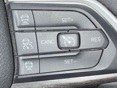 Used 2022 Jeep Grand Cherokee Limited 4xe AWD/4WD image 12