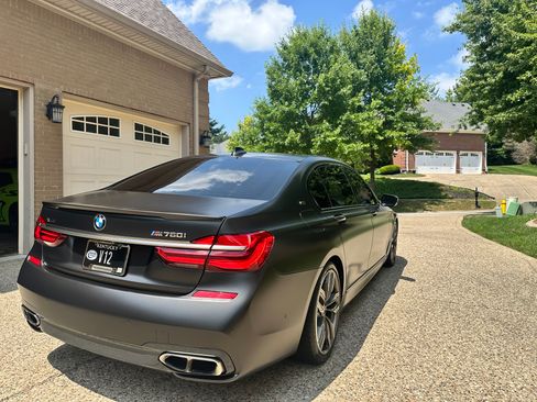 Used 2017 BMW M760i xDrive AWD/4WD image 6