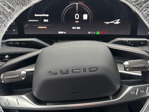 Used 2023 Lucid Air Pure image 27