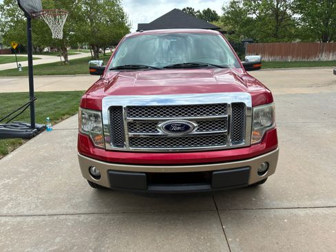 Used 2012 Ford F150 Lariat w/ Lariat Chrome Pkg image 17