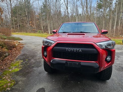 Used 2017 Toyota 4Runner TRD Pro image 1