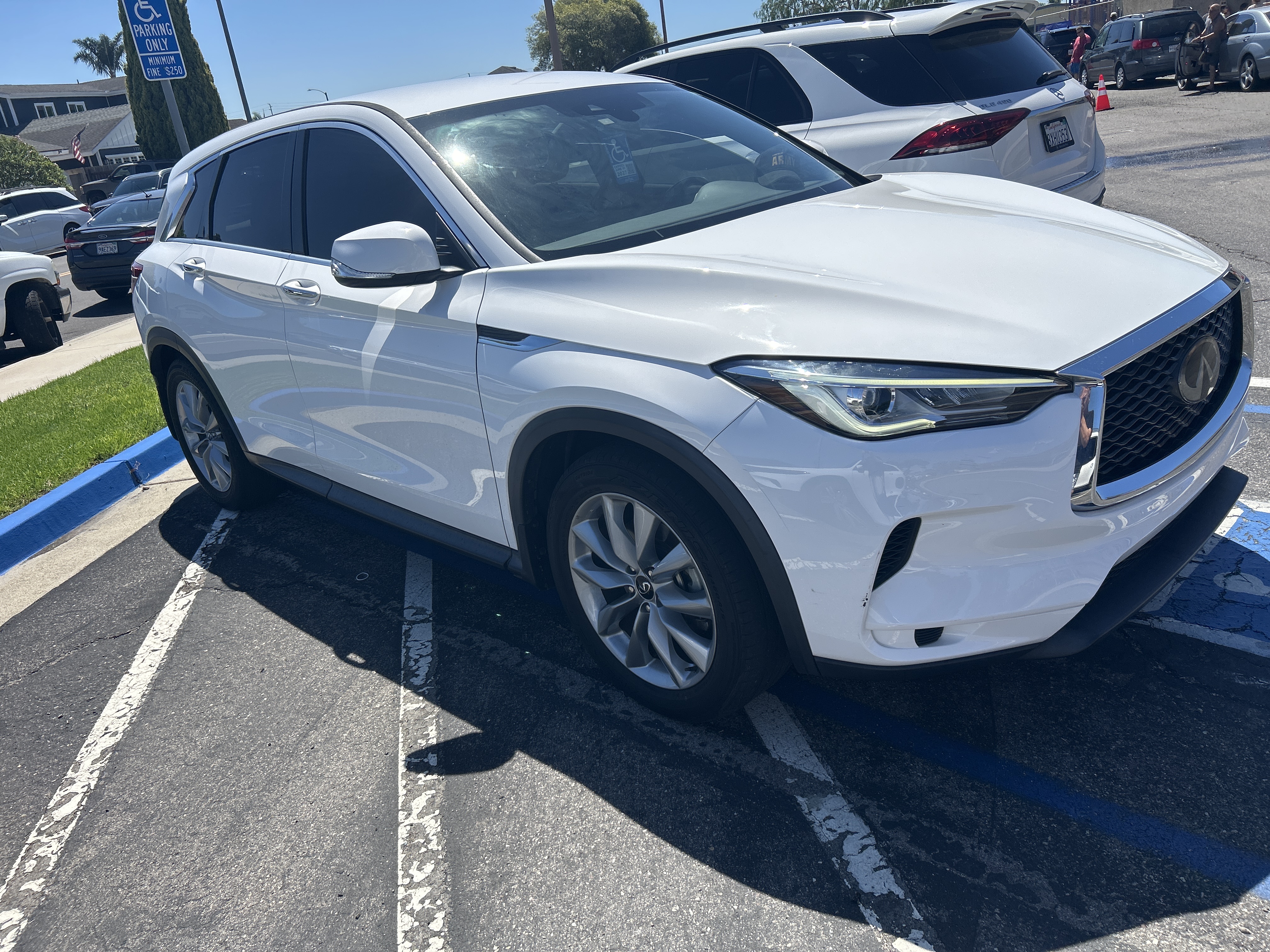 Used 2021 INFINITI QX50 Pure FWD image 4