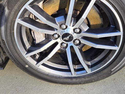 Used 2017 Ford Mustang GT Premium w/ Equipment Group 401A image 16