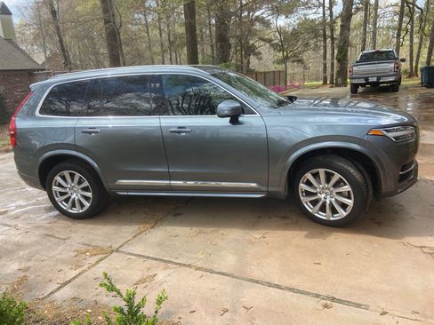 Used 2018 Volvo XC90 T6 Inscription w/ Convenience Package image 4