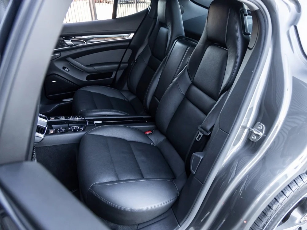 Used 2014 Porsche Panamera S RWD image 25