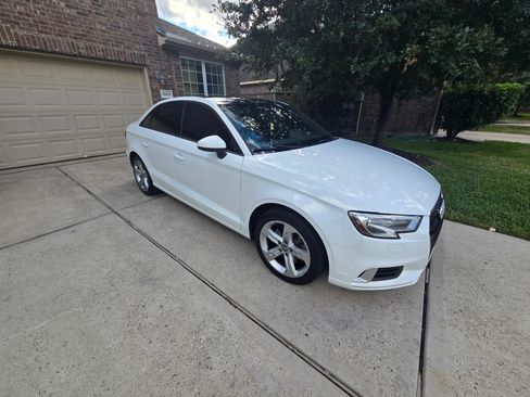 Used 2018 Audi A3 2.0T Premium image 4