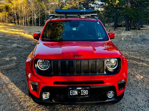 Used 2020 Jeep Renegade Altitude image 5