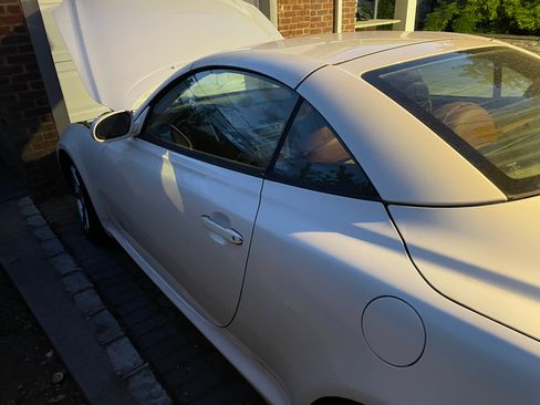Used 2004 Lexus SC 430 Convertible RWD image 5