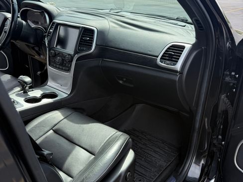 Used 2014 Jeep Grand Cherokee Summit AWD/4WD image 8