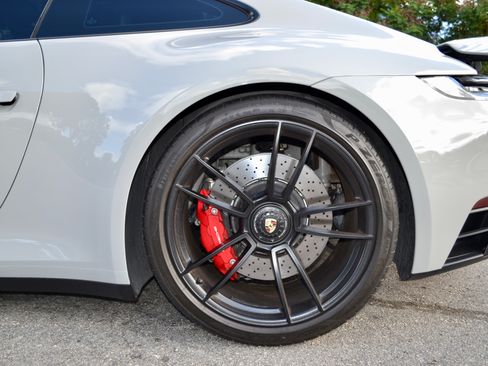 Used 2022 Porsche 911 Carrera 4 GTS image 29