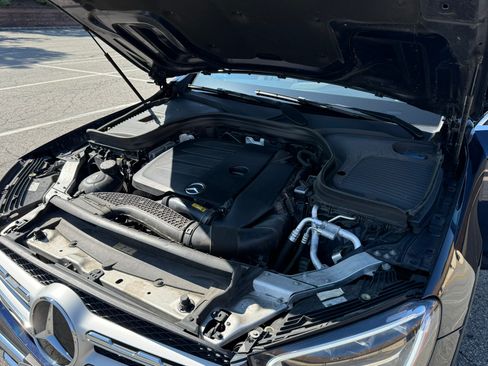 Used 2022 Mercedes-Benz GLC 300 4MATIC image 22
